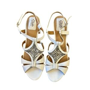Clarks Bendables  4 Inch Cork Platform White Leather Beaded Detail 11 M  NWOT